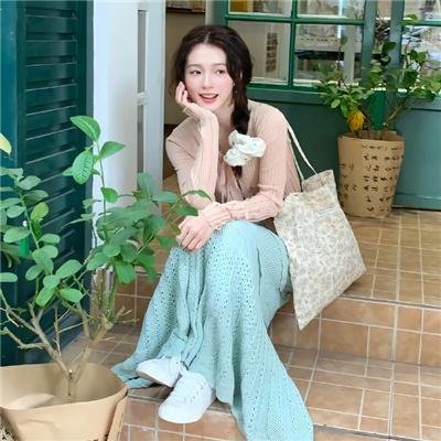 阿扎里